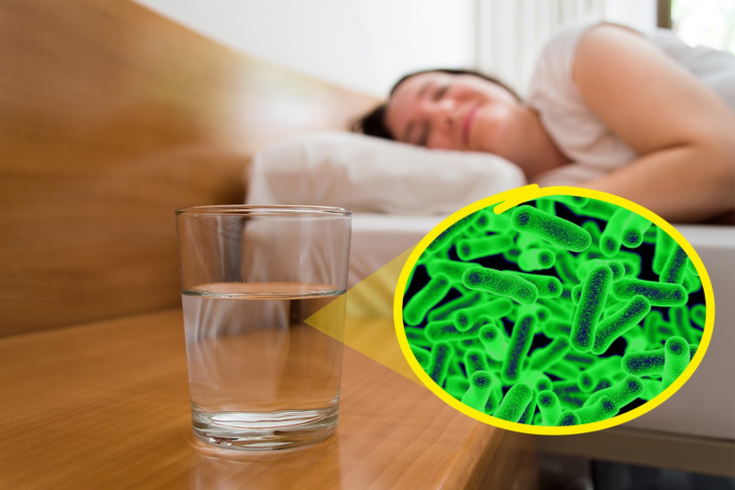 Ez a cikk meggyőz arról, hogy ne tegyél éjszakára vizet az ágyad mellé!