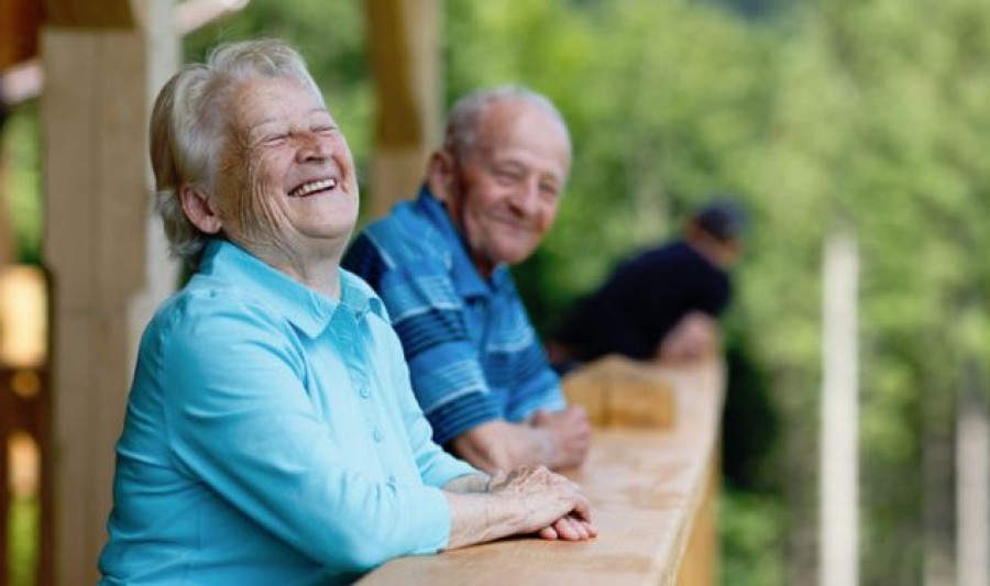 A pszichológusok szerint ez a 6 dolog tart fiatalon, még nyugdíjas korodban is!